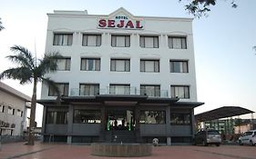 Hotel Sejal Saputara